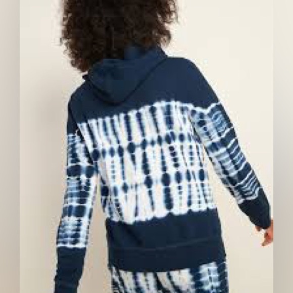 Old Navy Tie-Dye Zip Hoodie - Picture 2 of 5